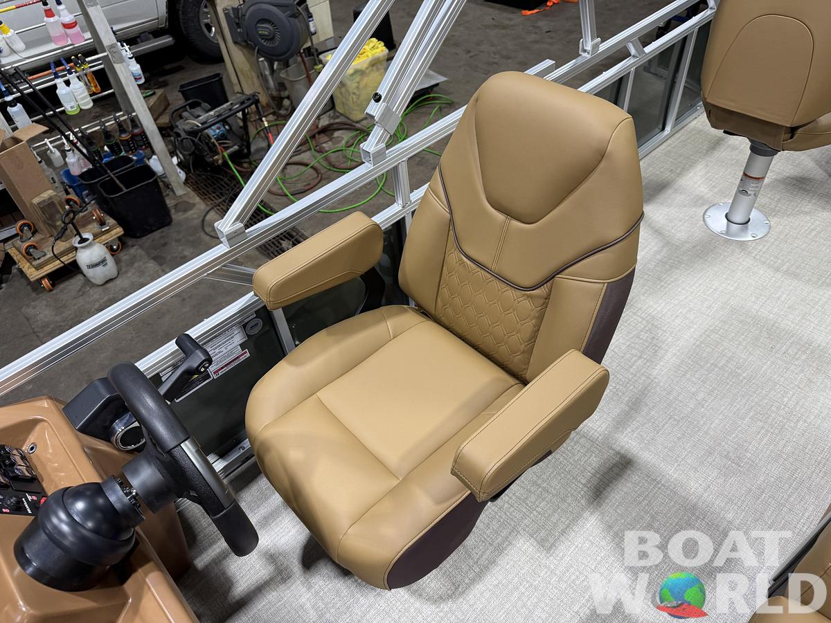 2026 Tahoe Pontoons Sport 2385 Rear Fish Tritoon 