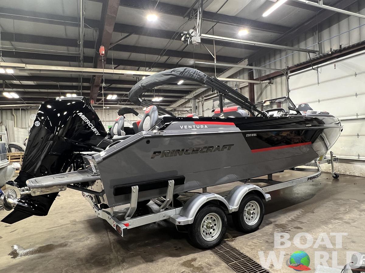 2026 Princecraft Ventura 230 WRL Swingback Deckboat