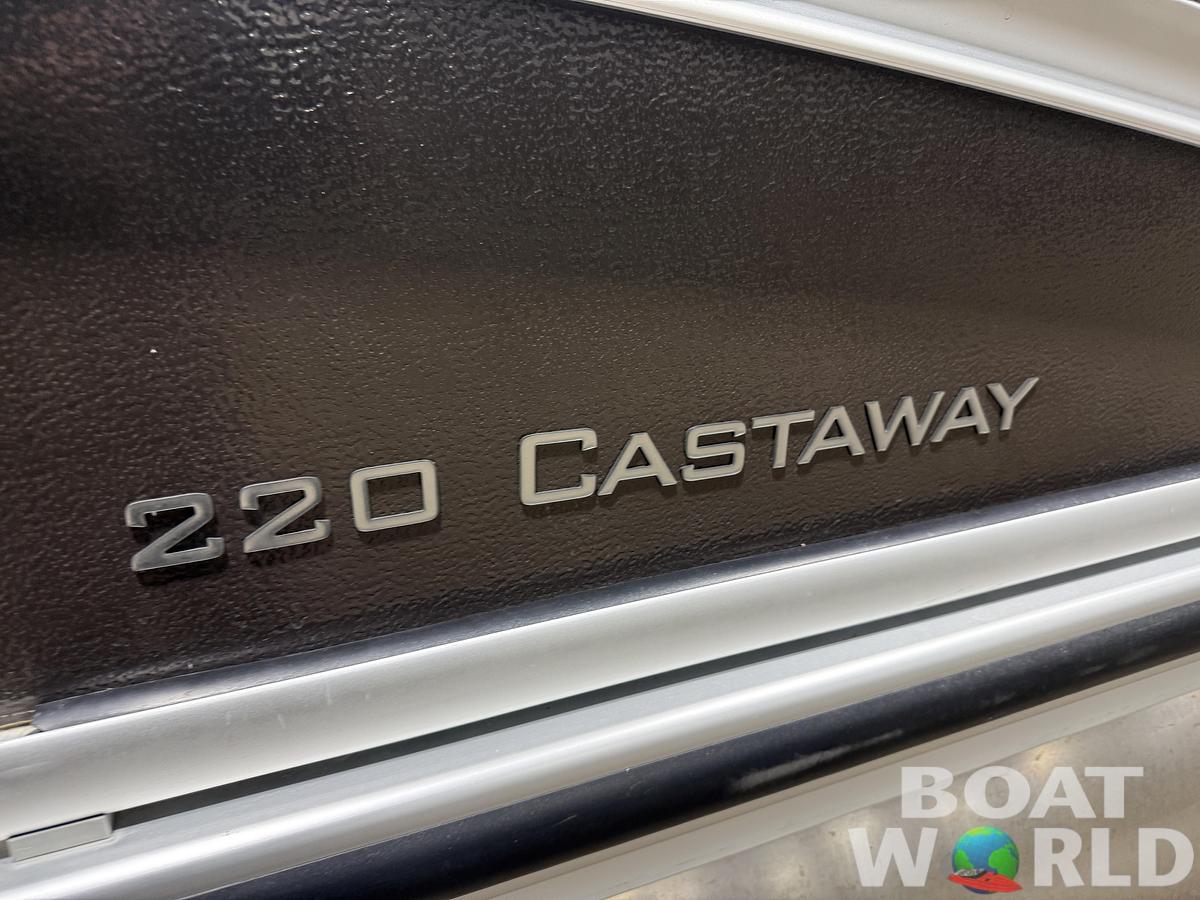 Used 2016 Premier 220 Castaway