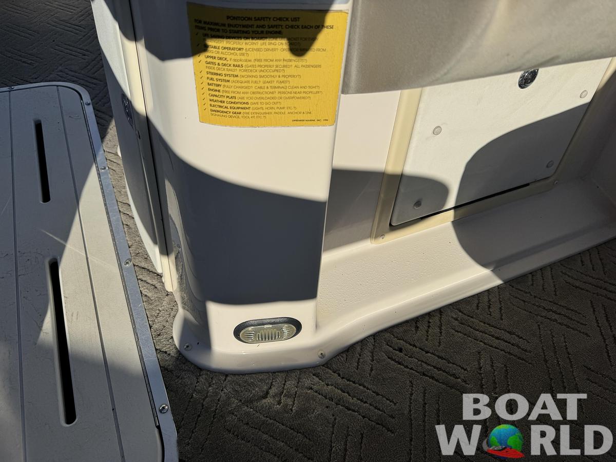 Used 2003 Premier 230 Grand Majestic Tri-toon Pontoon & 200HP Honda 4-Stroke EFI