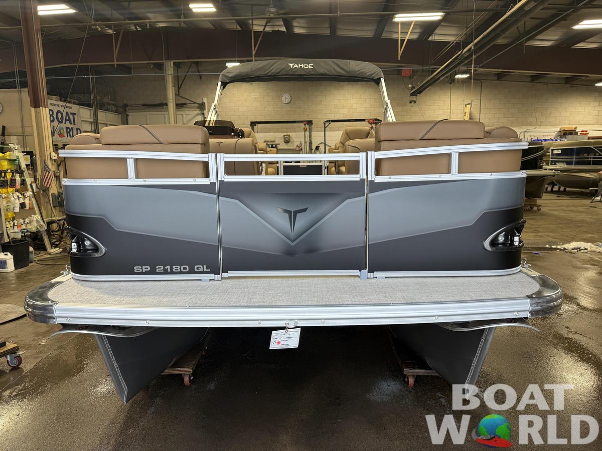 2027 Tahoe Sport 2180 Quad Lounge & 4-Stroke $30995