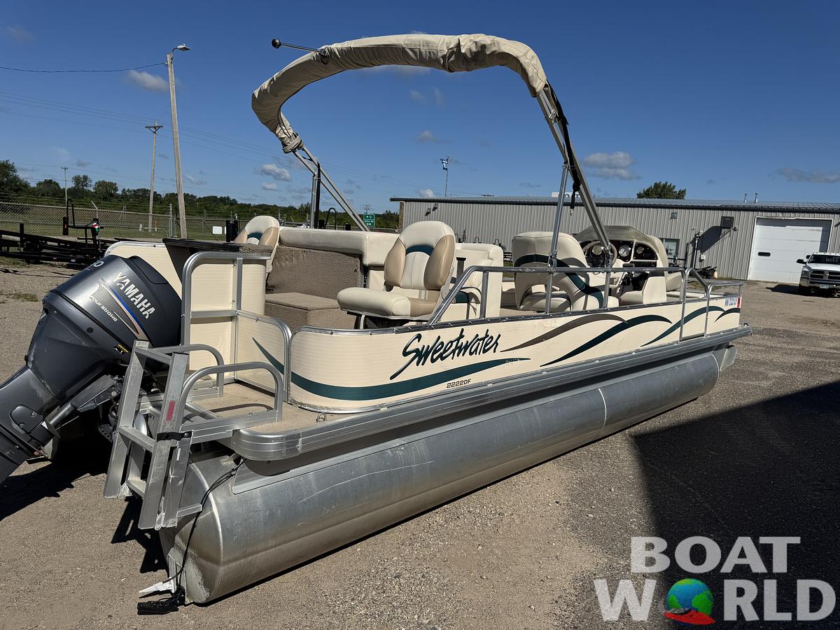 Used 2004 Sweetwater 2222 DF Pontoon