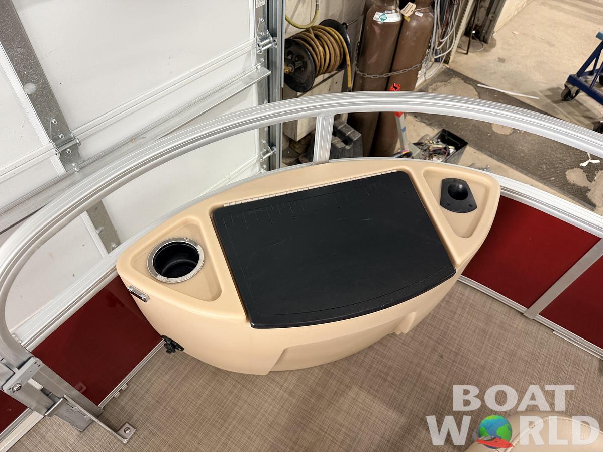 Used 2019 Sun Tracker  Fishin Barge 22 DLX XP3 Tritoon & 150HP Mercury 4Stroke - $39,995