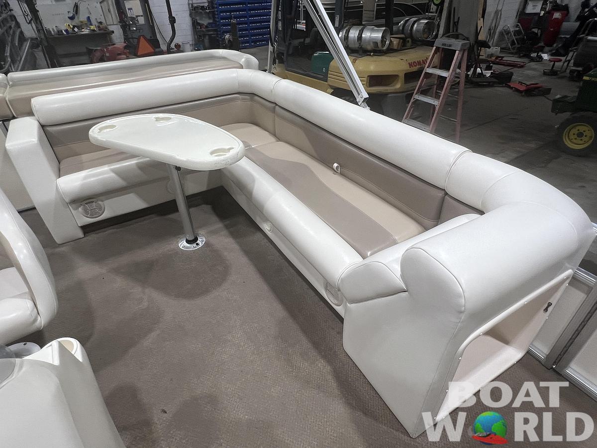 Used 2005 Sweetwater Tuscany 2286 & 40HP Yamaha 4Stroke -$12,995