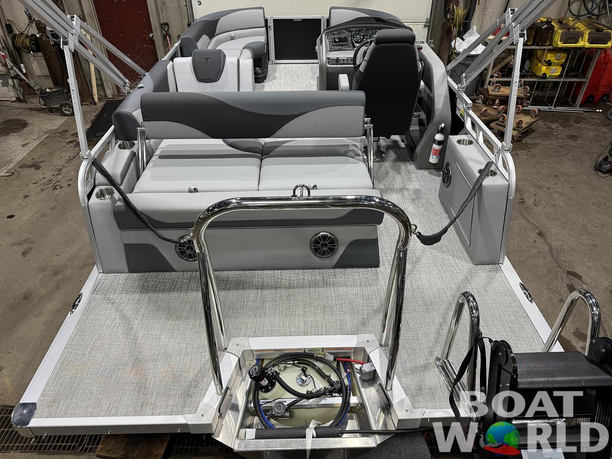 2026 Tahoe Pontoons LTZ 1985 Cruise Rear Bench (CRB) 