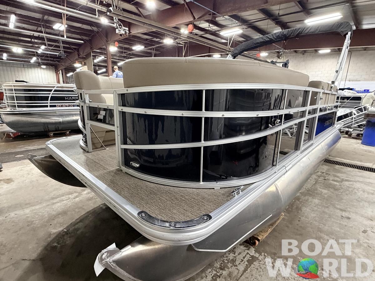 Used 2022 Starcraft LX 20 Fish & Cruise Pontoon