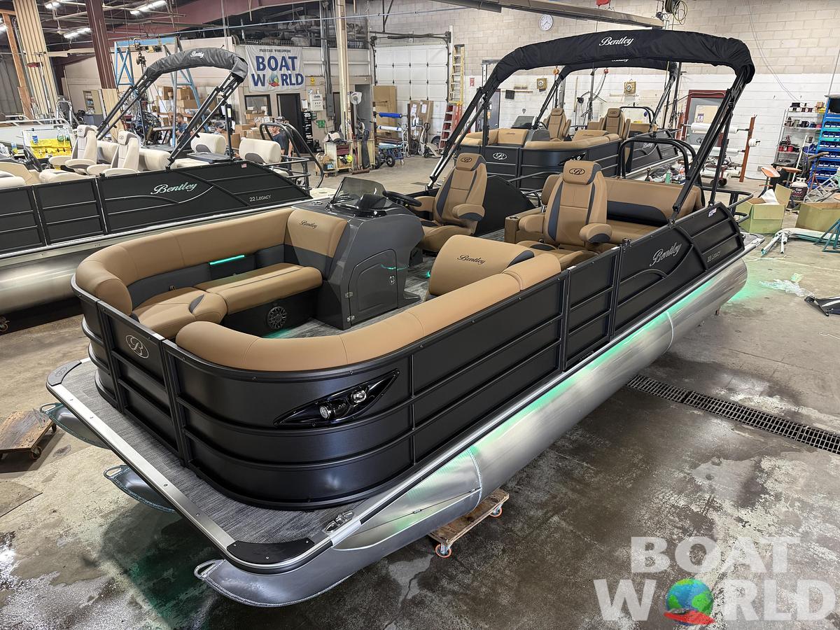 2027 Bentley Legacy 223 Swingback Tritoon $56995