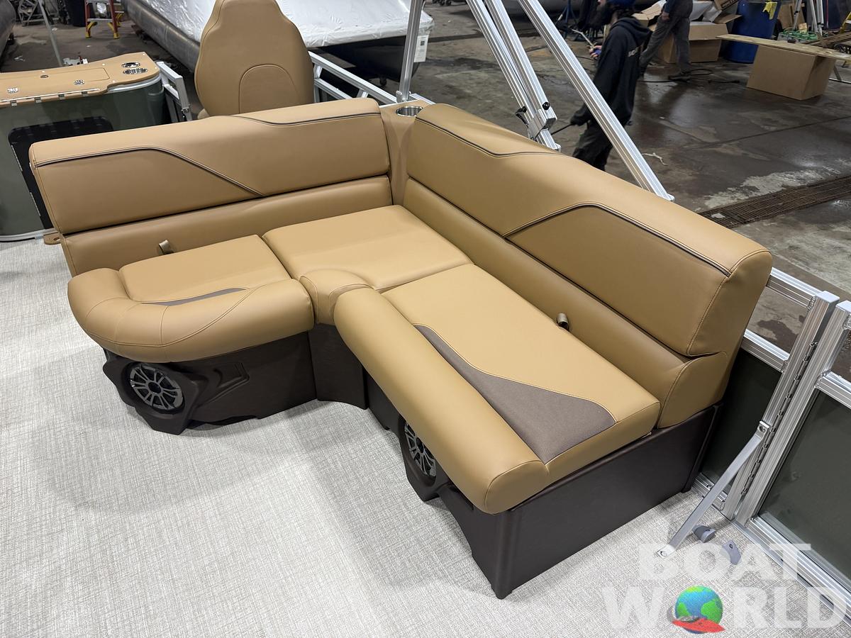 2026 Tahoe Pontoons Sport 2185 Rear Fish 