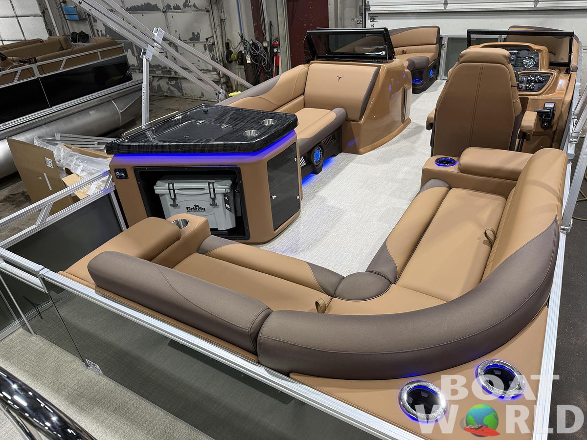 2026 Tahoe Pontoons LTZ 2385 Elite Windshield Tritoon 