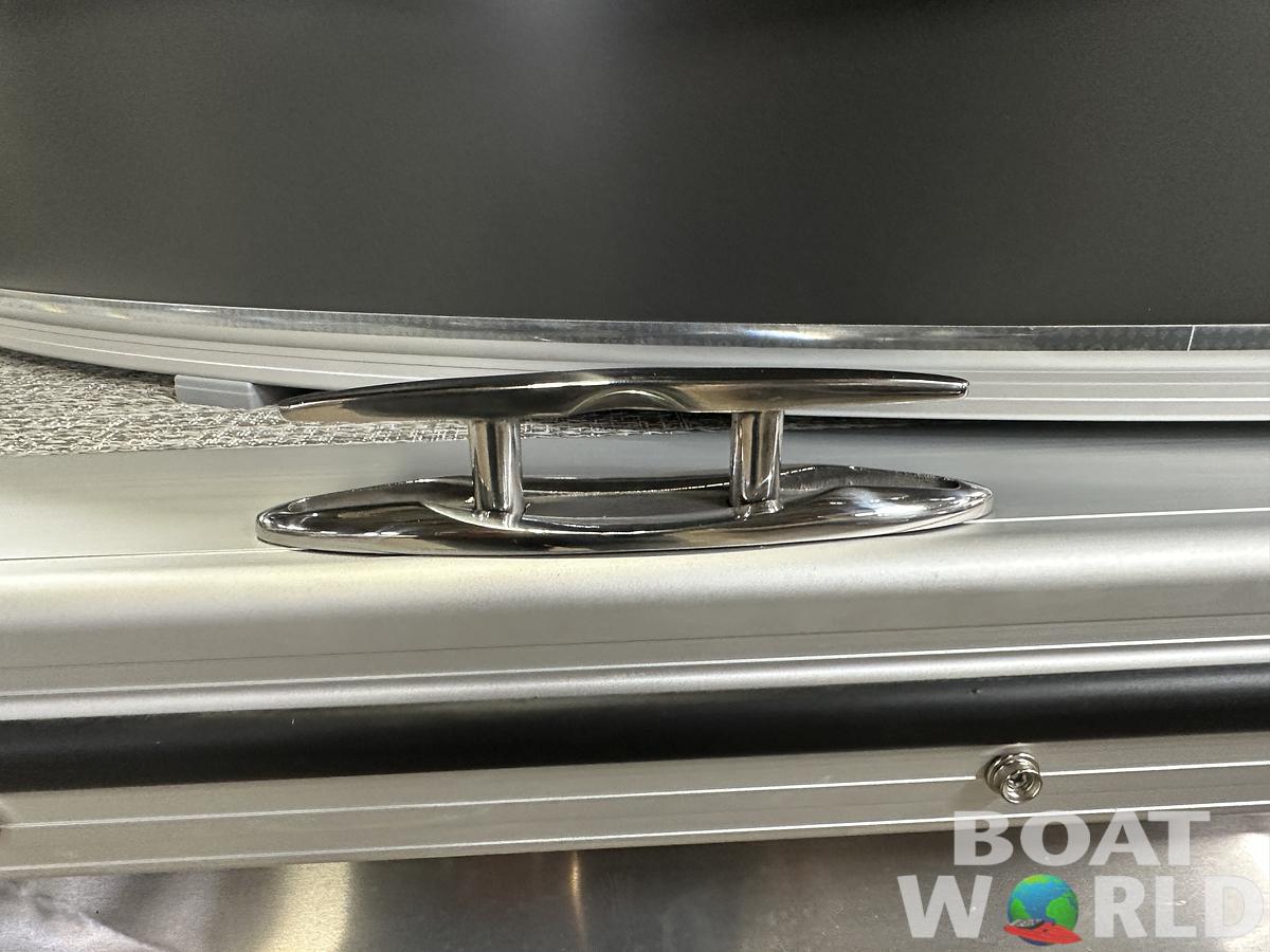 2025 Tahoe Pontoons Cascade 2385 Cruise Rear Bench (CRB) Tritoon & Honda 4-Stroke EFI