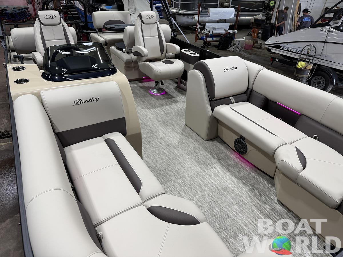 2027 Bentley Legacy 220 QSB Swingback $45995