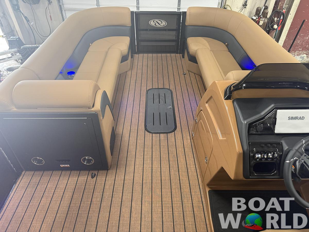 2027 Bentley 300HP Elite 253 Swingback Tritoon $79,995