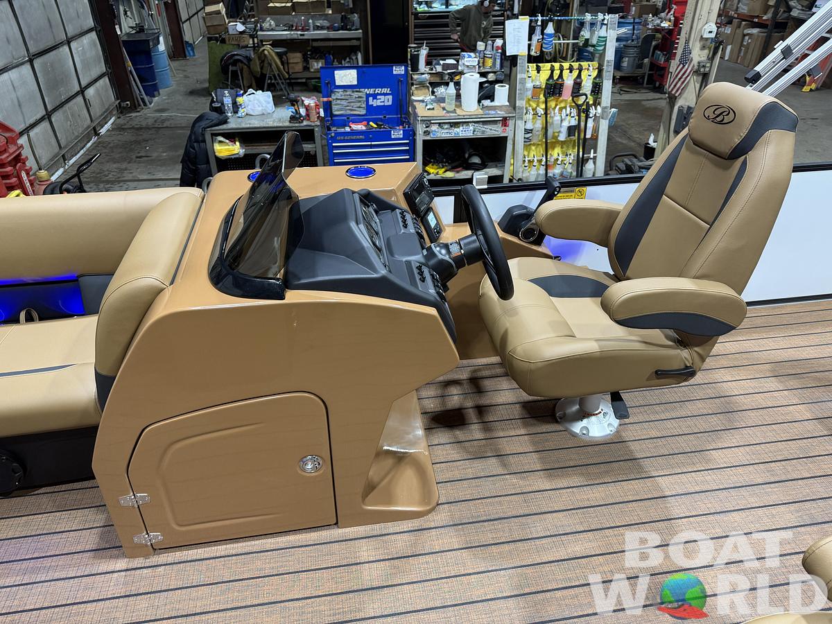 2026 Bentley Pontoons Legacy 220 Swingback