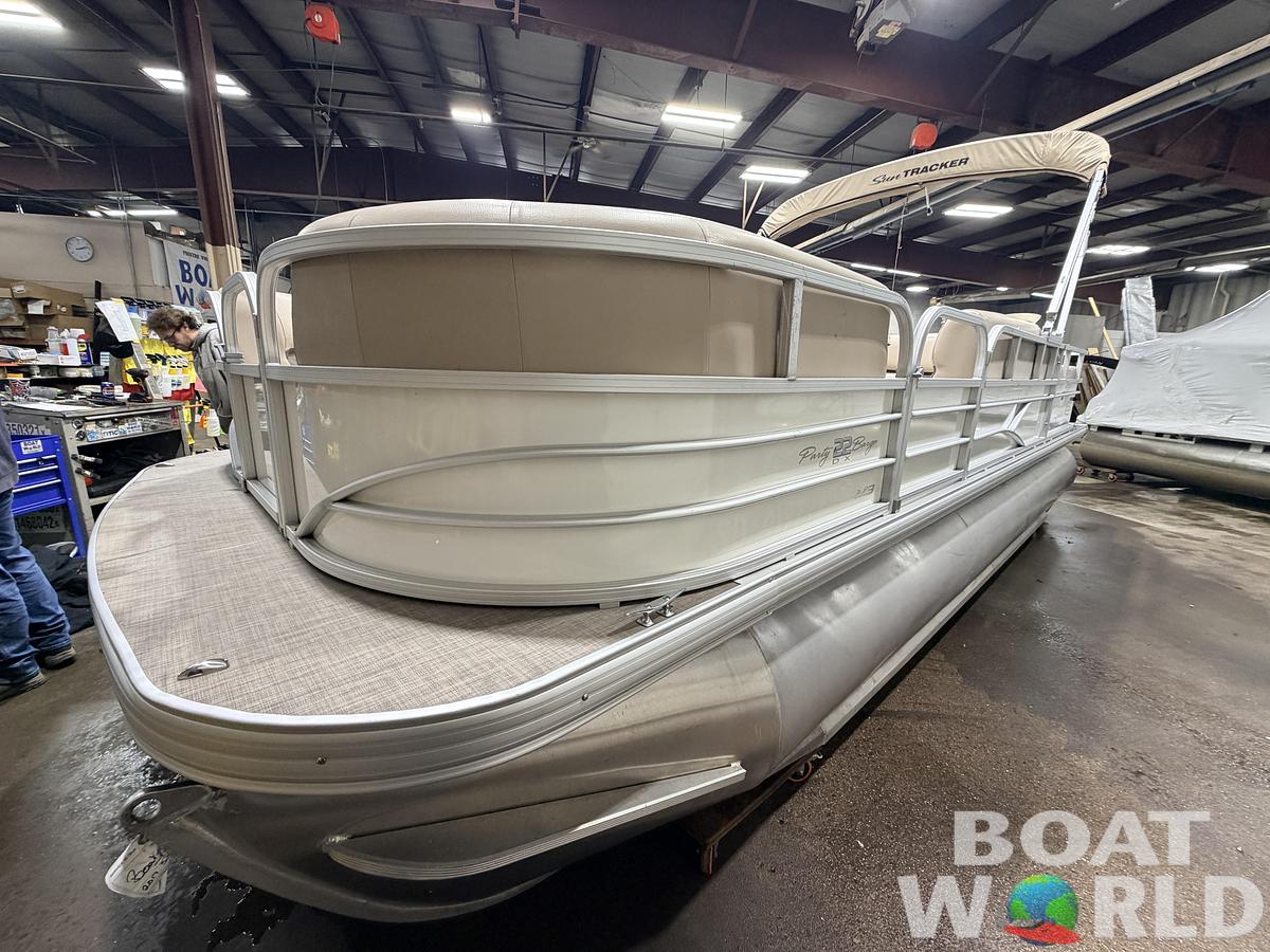 Used 2017 Sun Tracker  Party Barge 22 150HP Tritoon $34,995