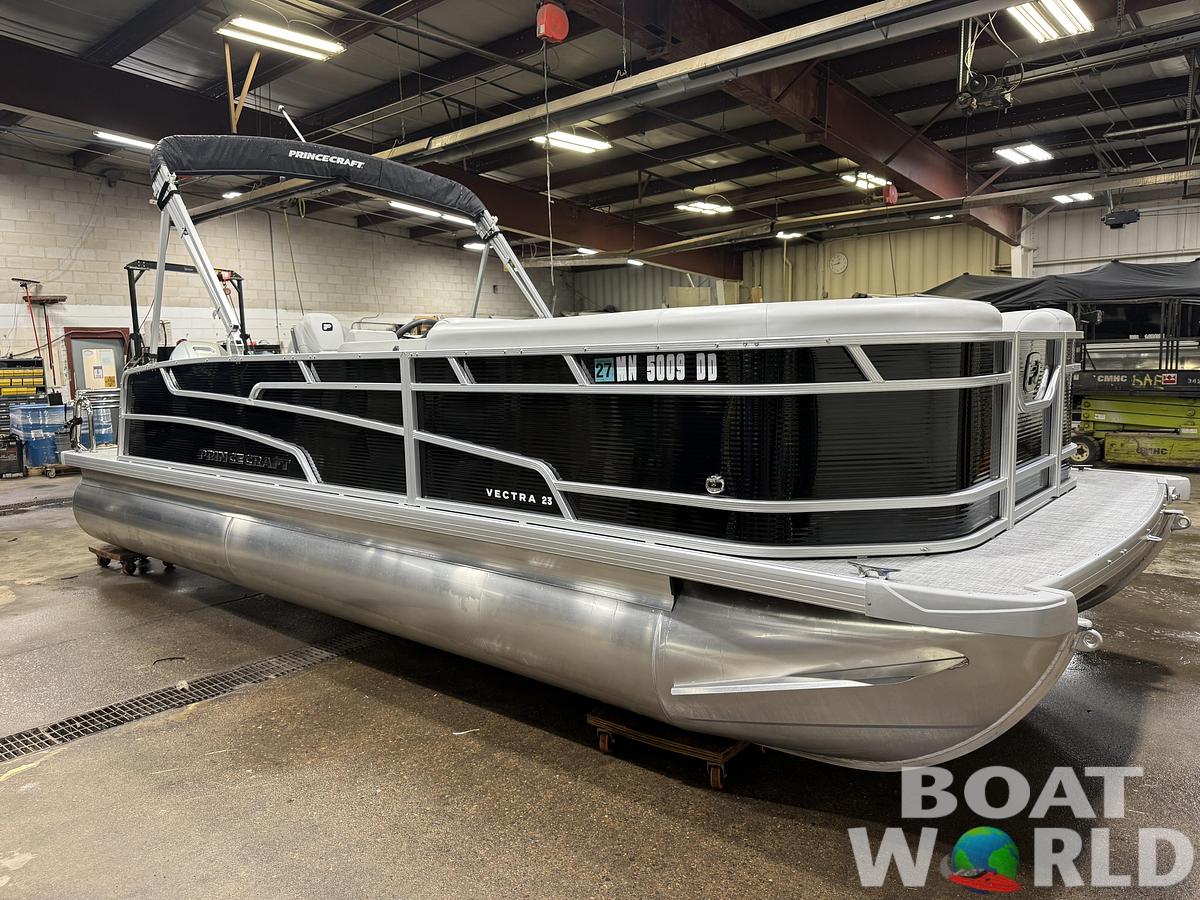 2025 Princecraft 23' Swingback & 150HP 