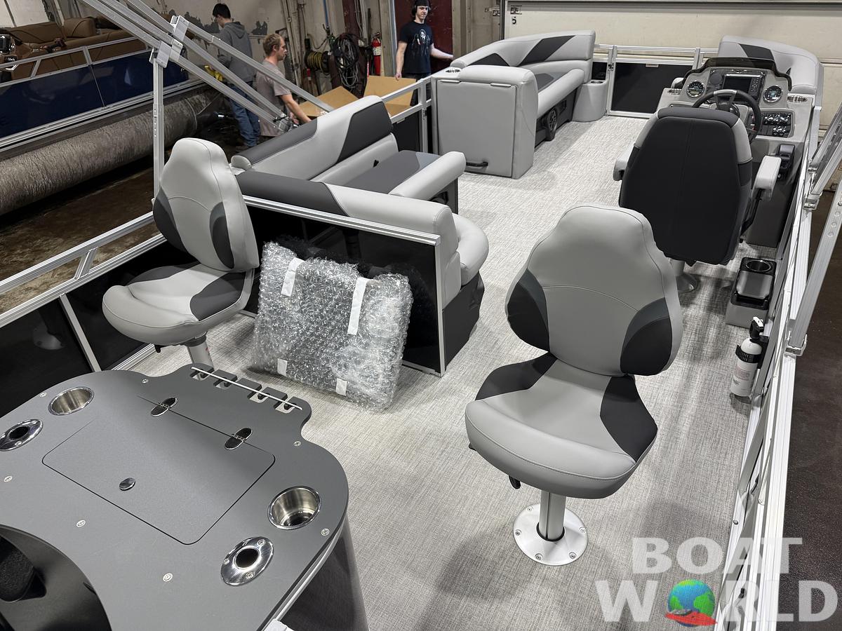 2026 Tahoe Pontoons Sport 2185 Rear Fish 