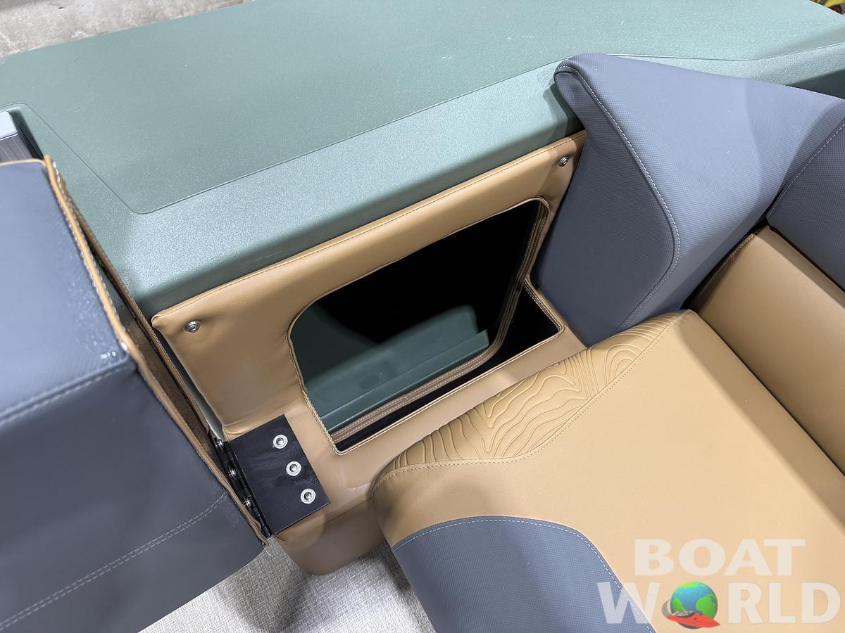 2026 Tahoe Pontoons GEOfish 2385 Rear Fish