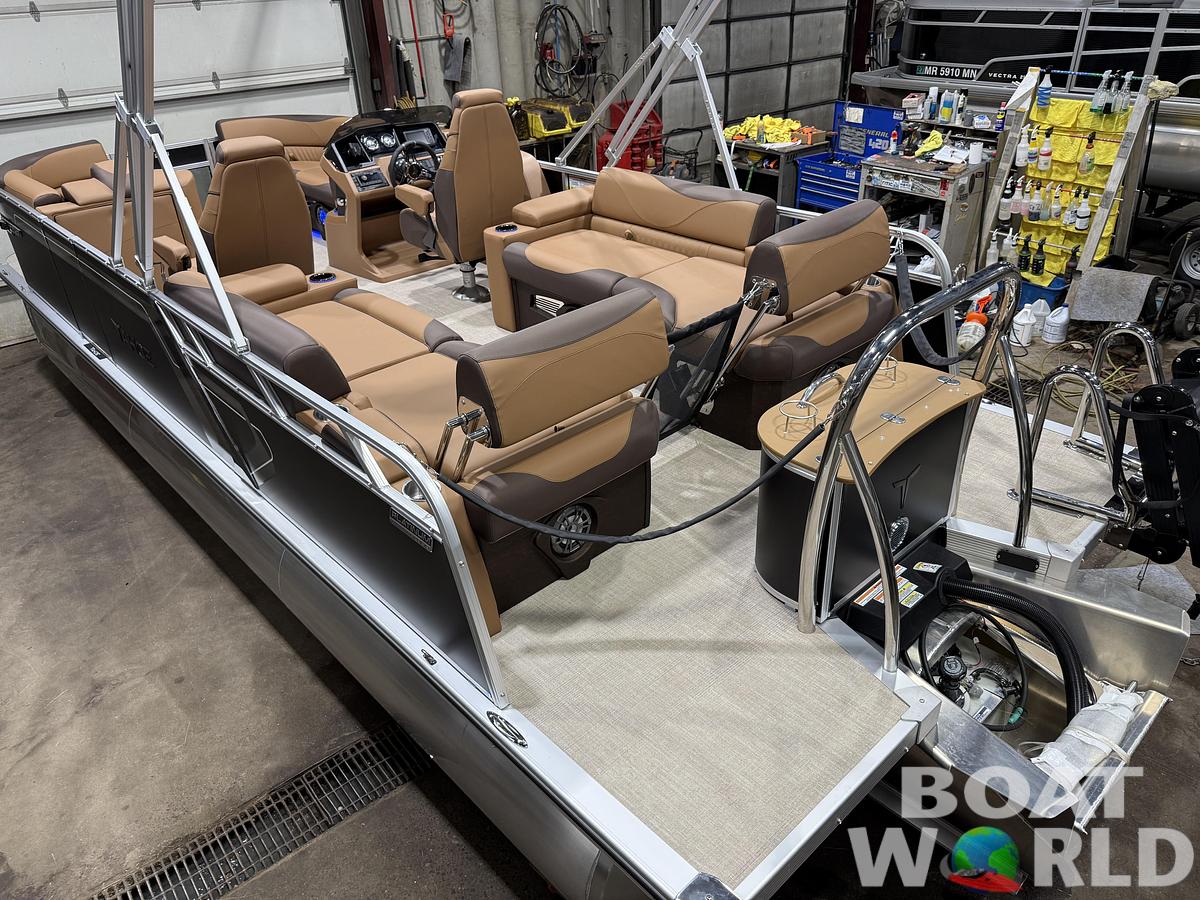 2027 Tahoe LTZ 2385 Quad Lounge Shift SS Tritoon & 4-Stroke Outboard $55995