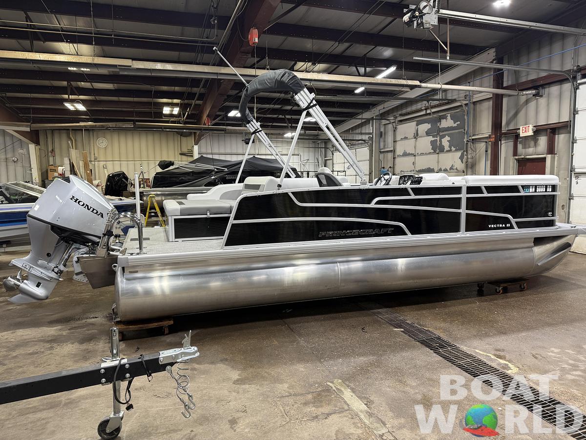 2025 Princecraft 23' Swingback & 150HP 