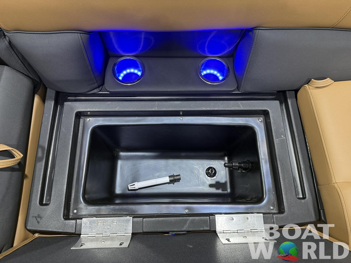 2026 Bentley Legacy 220 QSB Swingback $43995