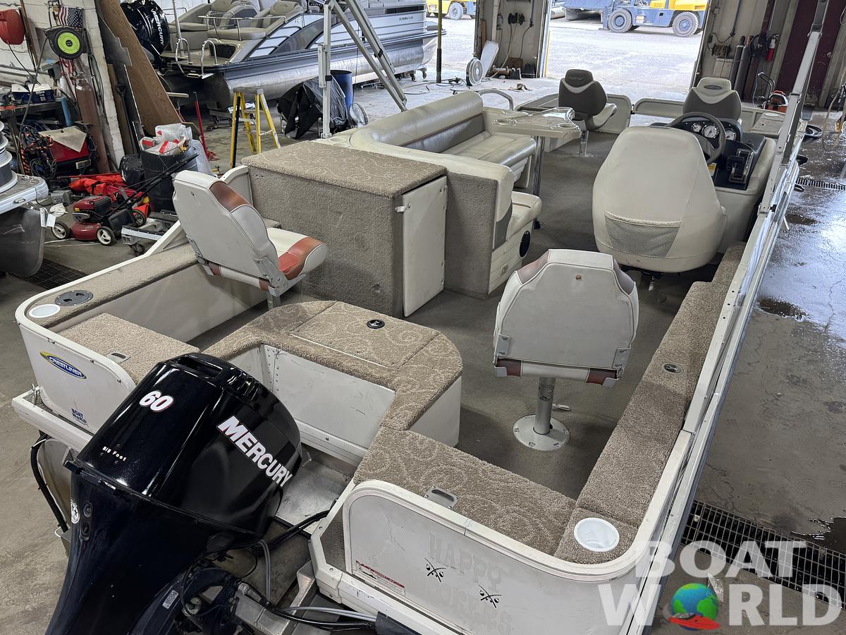Used 2006 Crestliner 2285 CFI Pontoon