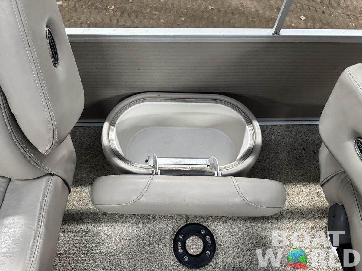 Used 2007 Premier Legend 250 Pontoon