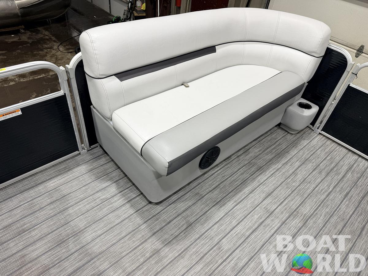 Used 2020 Sweetwater 2086 Cruise Pontoon & 70HP Suzuki 4Stroke -$25,995