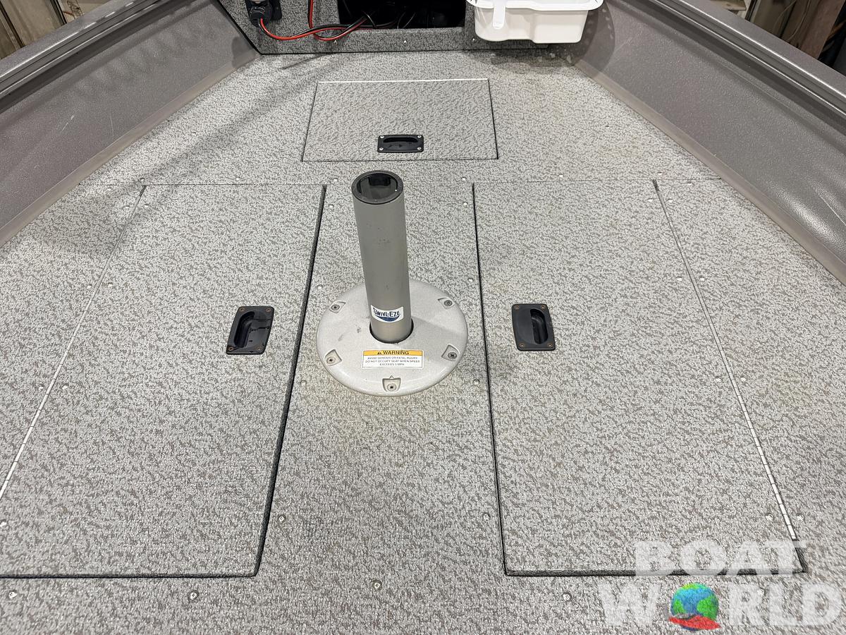 Used 2021 Crestliner 1650 Discovery Aluminum Fishing Boat - $13,995