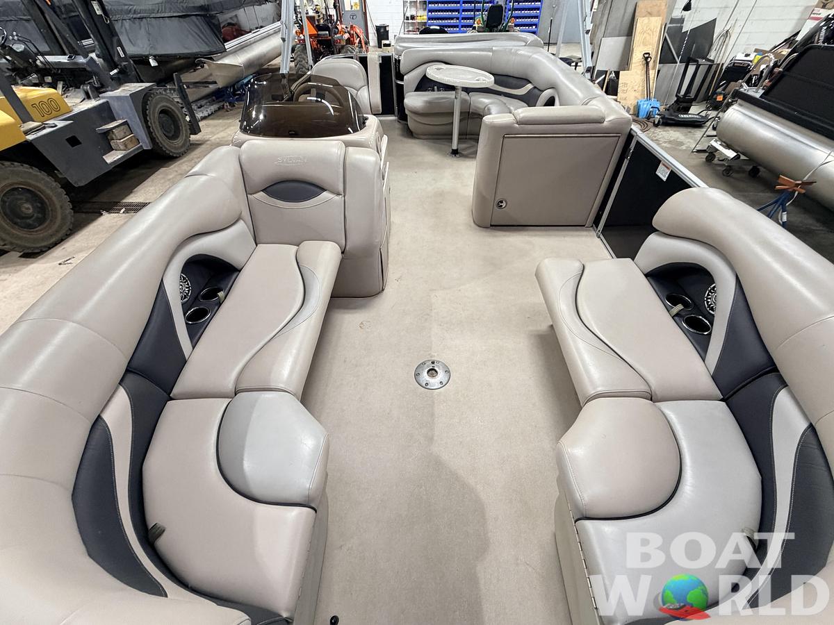 Used 2015 Sylvan Mirage 820 & 90HP Mercury 4Stroke - $21,995