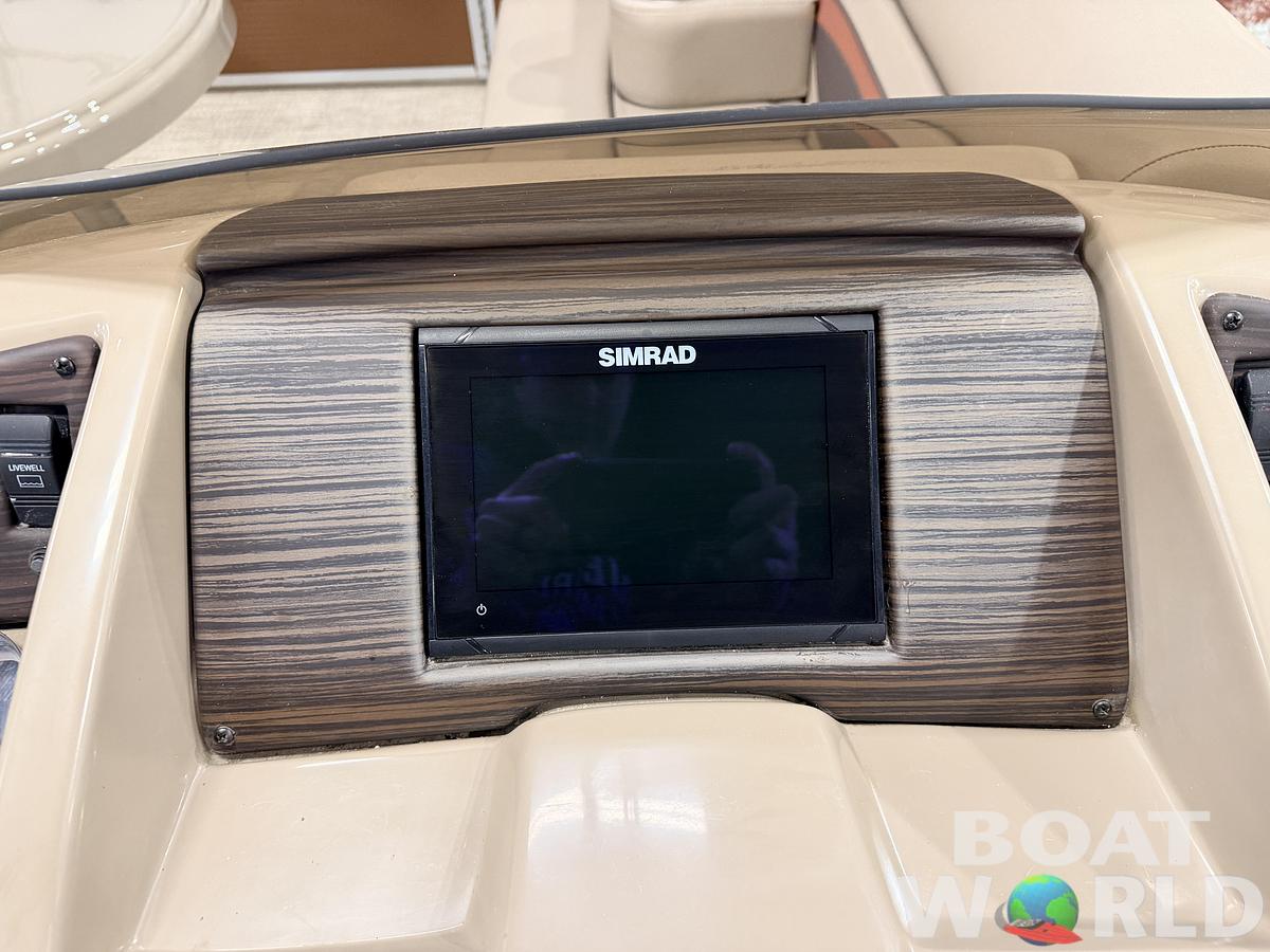 Used 2020 Bennington 22S Quad Lounge Pontoon