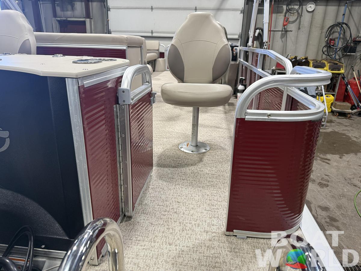 Used 2019 Tahoe GT Rear Fish 2385 & 115HP 4-Stroke $24995