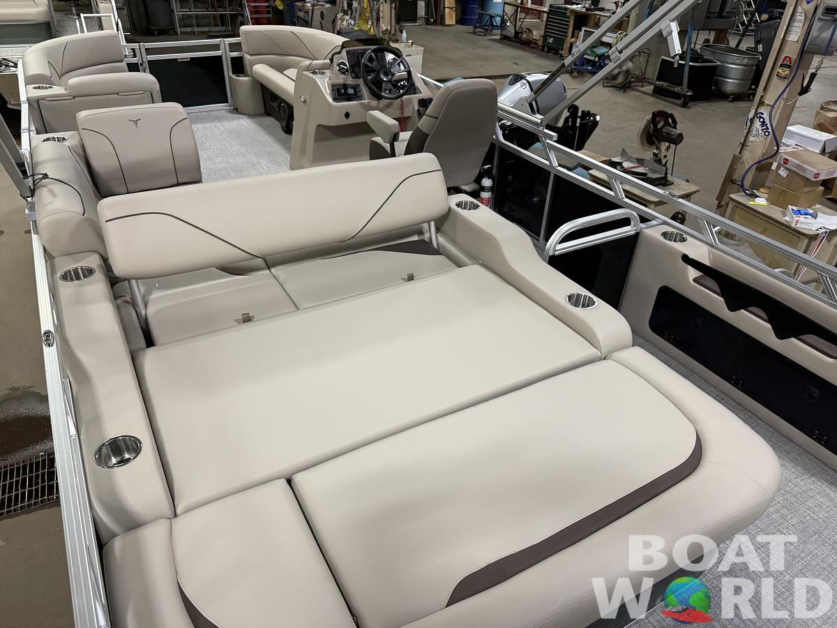 2026 Tahoe Pontoons Sport 2385 Swingback (VRB) & Honda 4-Stroke EFI