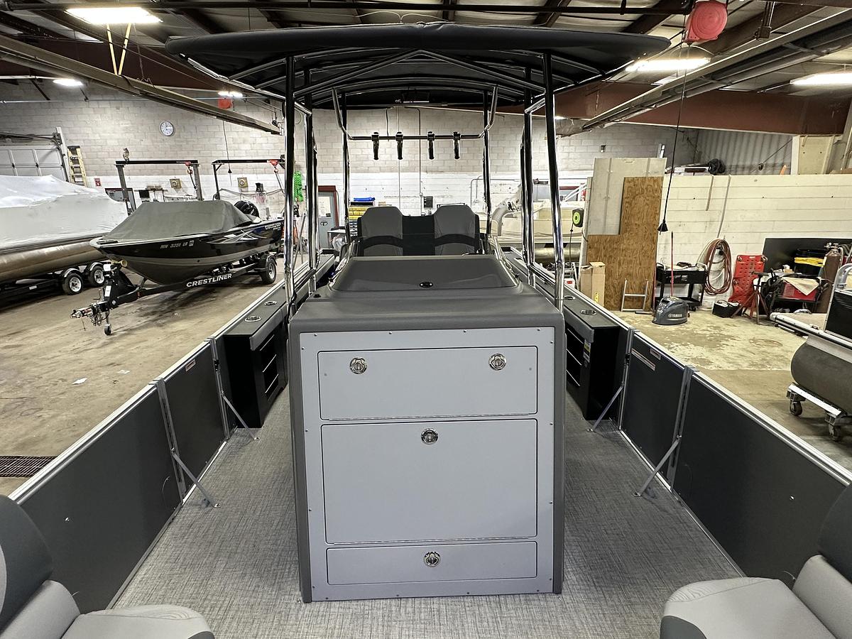 2025 Tahoe Pontoons GEOfish CRF 2585 Tritoon & 225HP Outboard