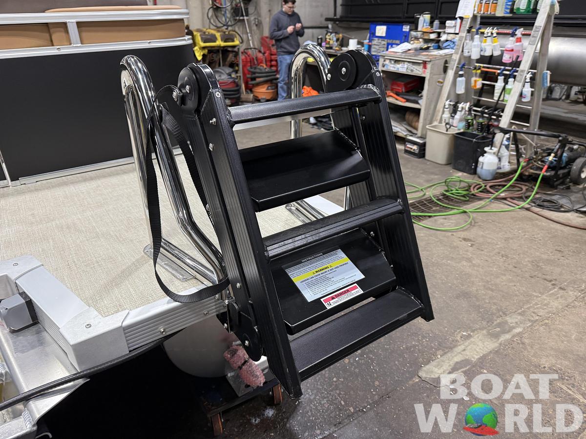 2026 Tahoe Pontoons LTZ 2385 Quad Lounge 