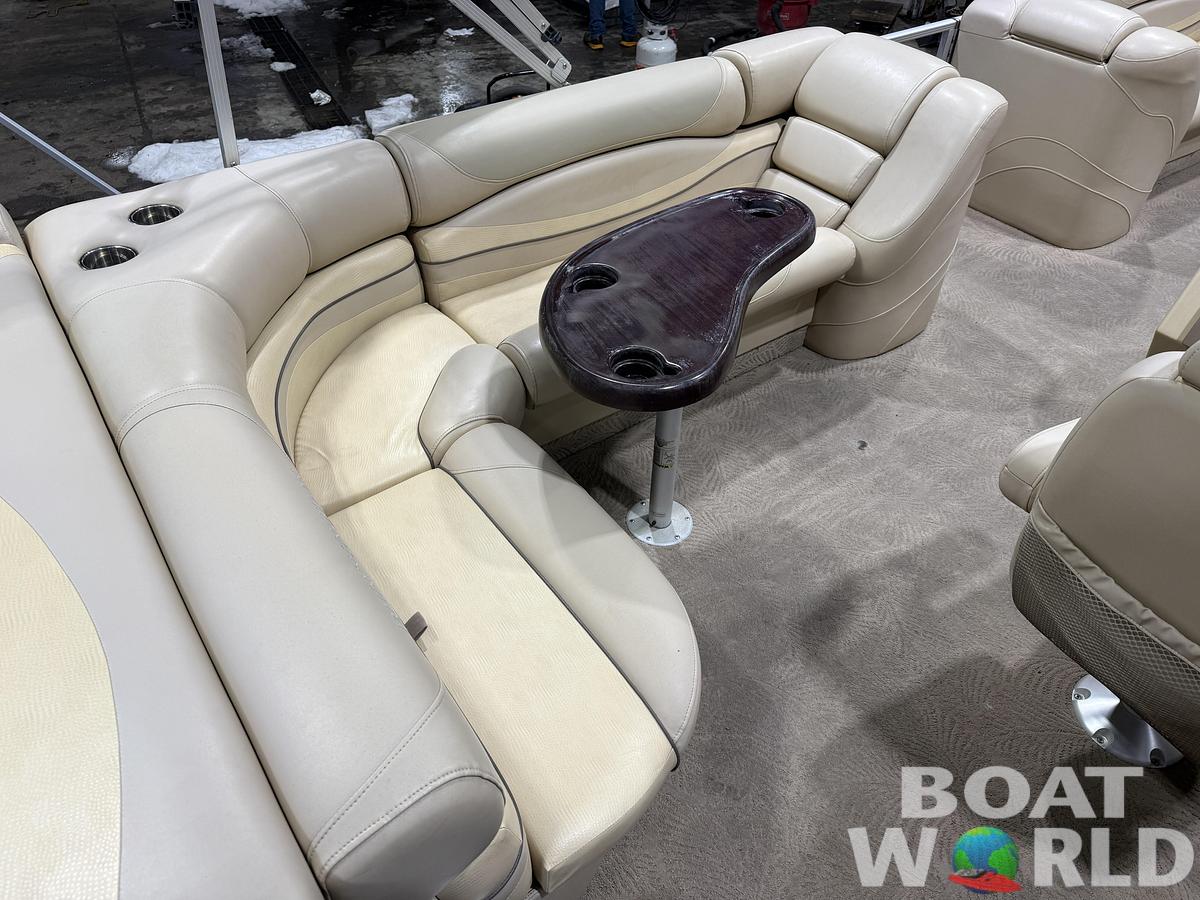 Used 2009 Bennington 2577 Cruise Pontoon