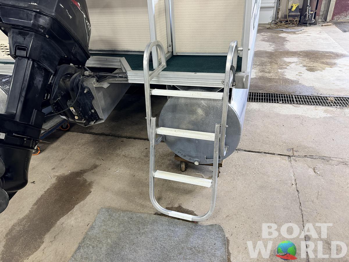 Used 1998 Misty Harbor 2424