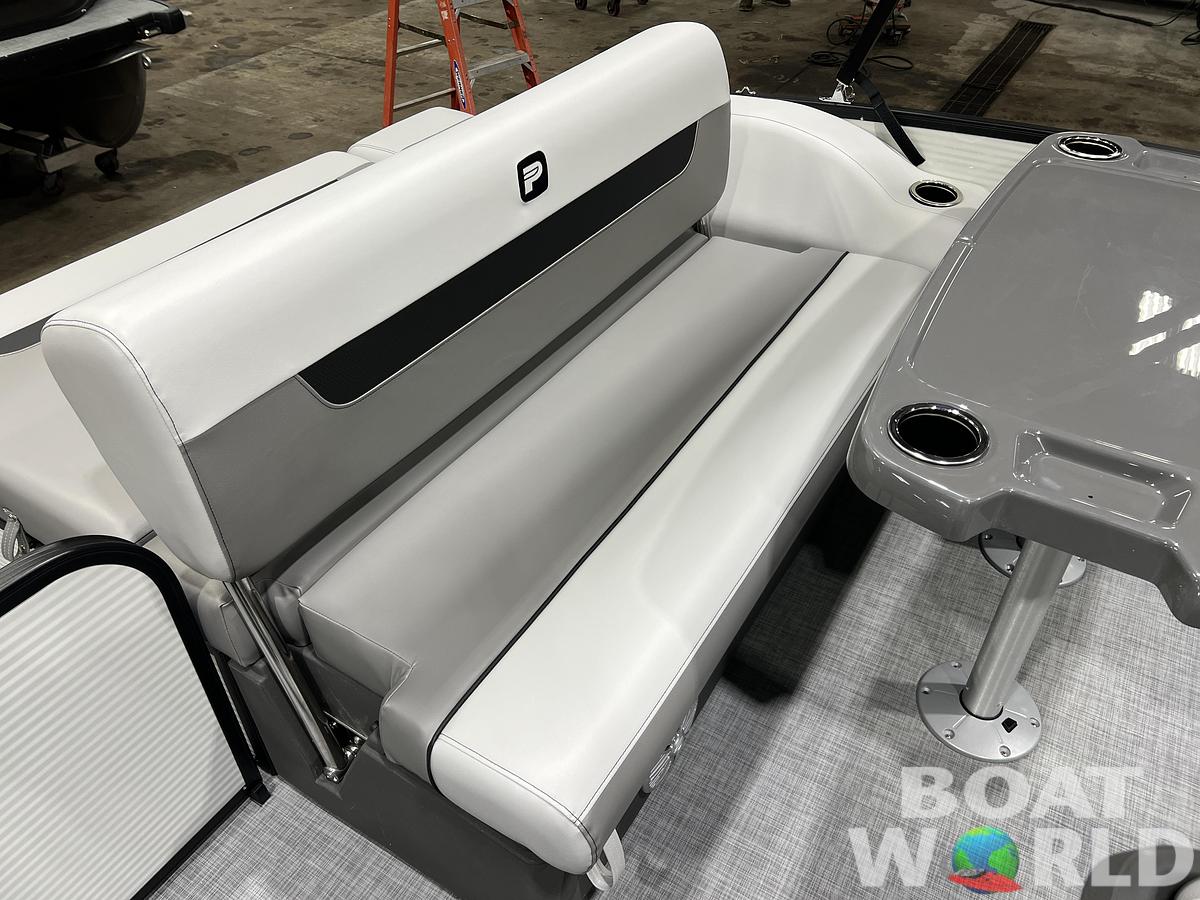 2026 Princecraft Vectra 23 RL SS Swingback Pontoon