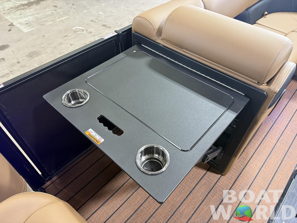 2026 Bentley Pontoons Elite 223 Admiral Quad Lounge Tritoon