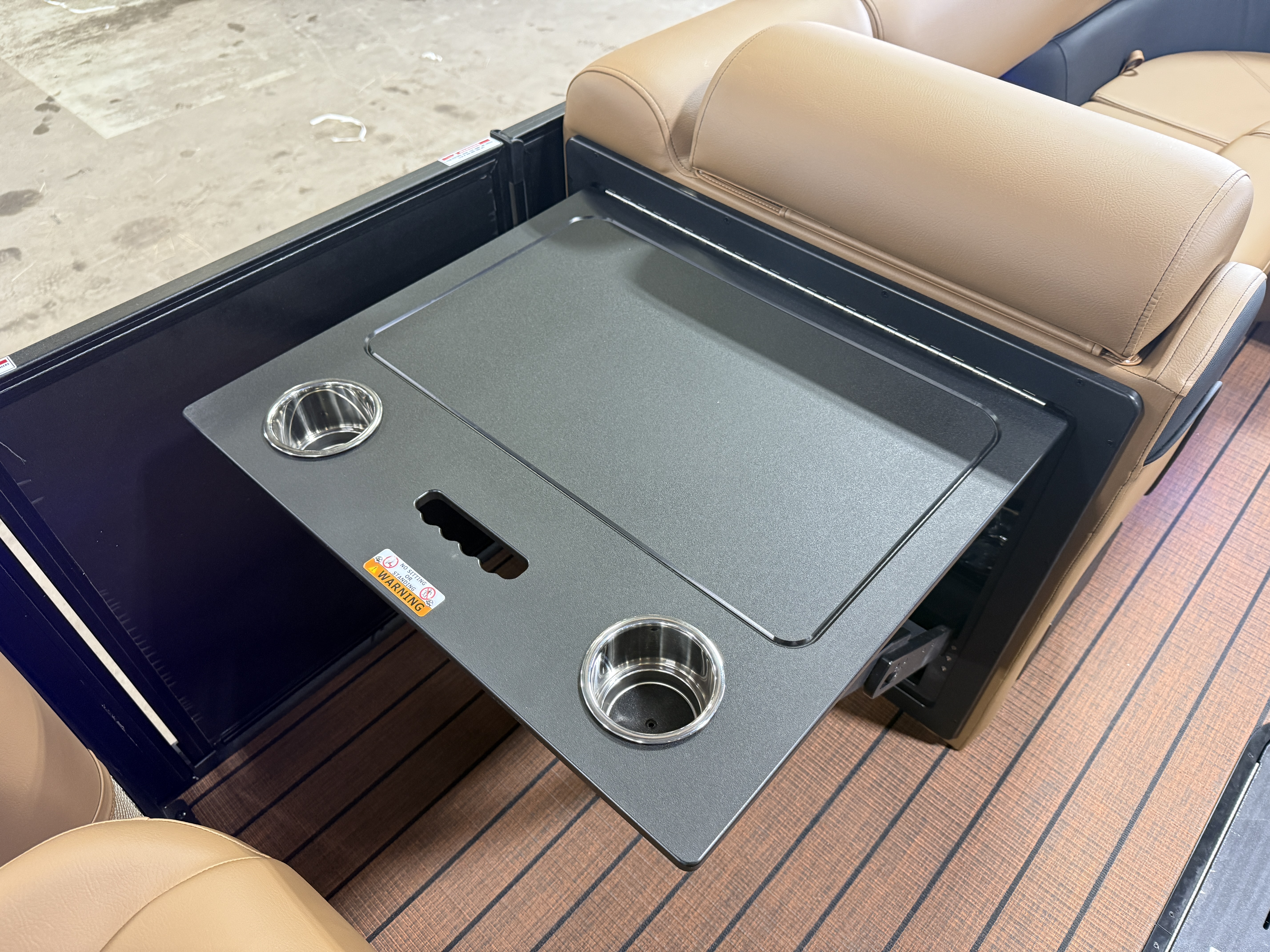 2026 Bentley Pontoons Elite 223 Admiral Quad Lounge Tritoon