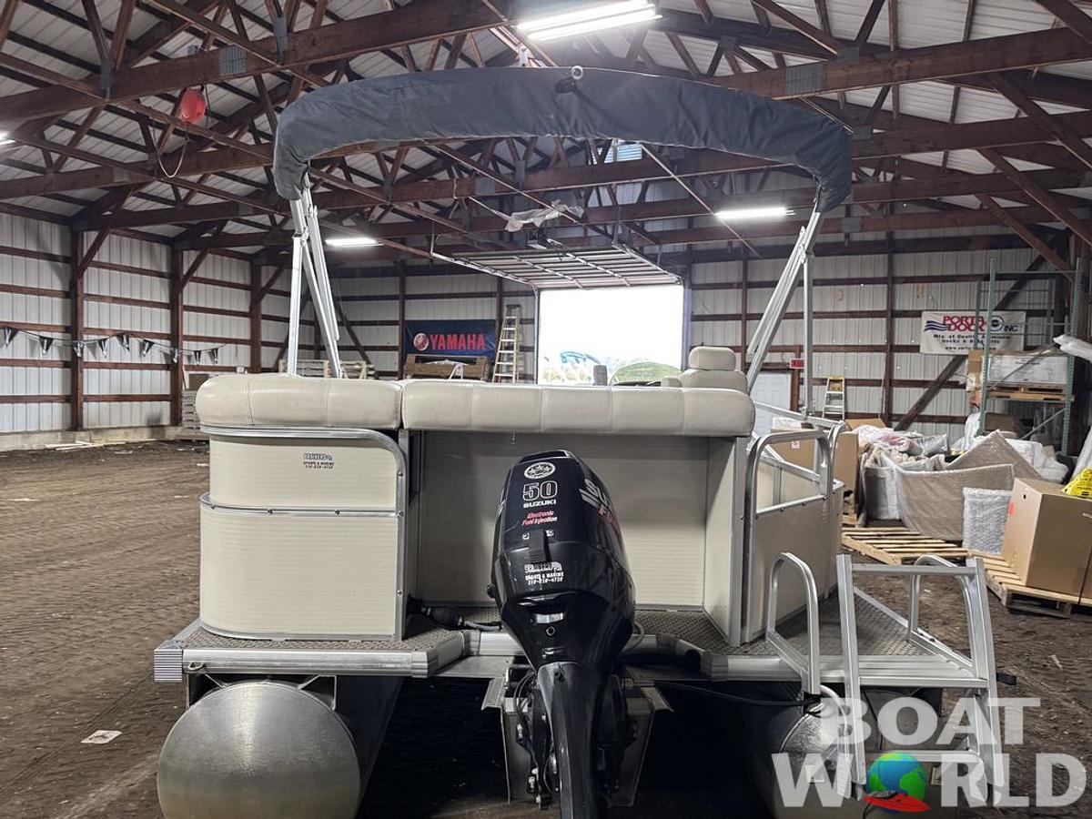 Used 2005 Misty Harbor Boats 2285 GM Pontoon