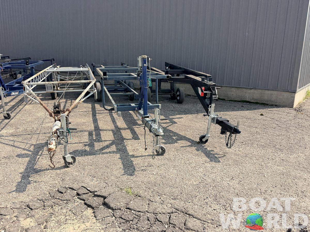 Used USED PONTOON TRAILERS