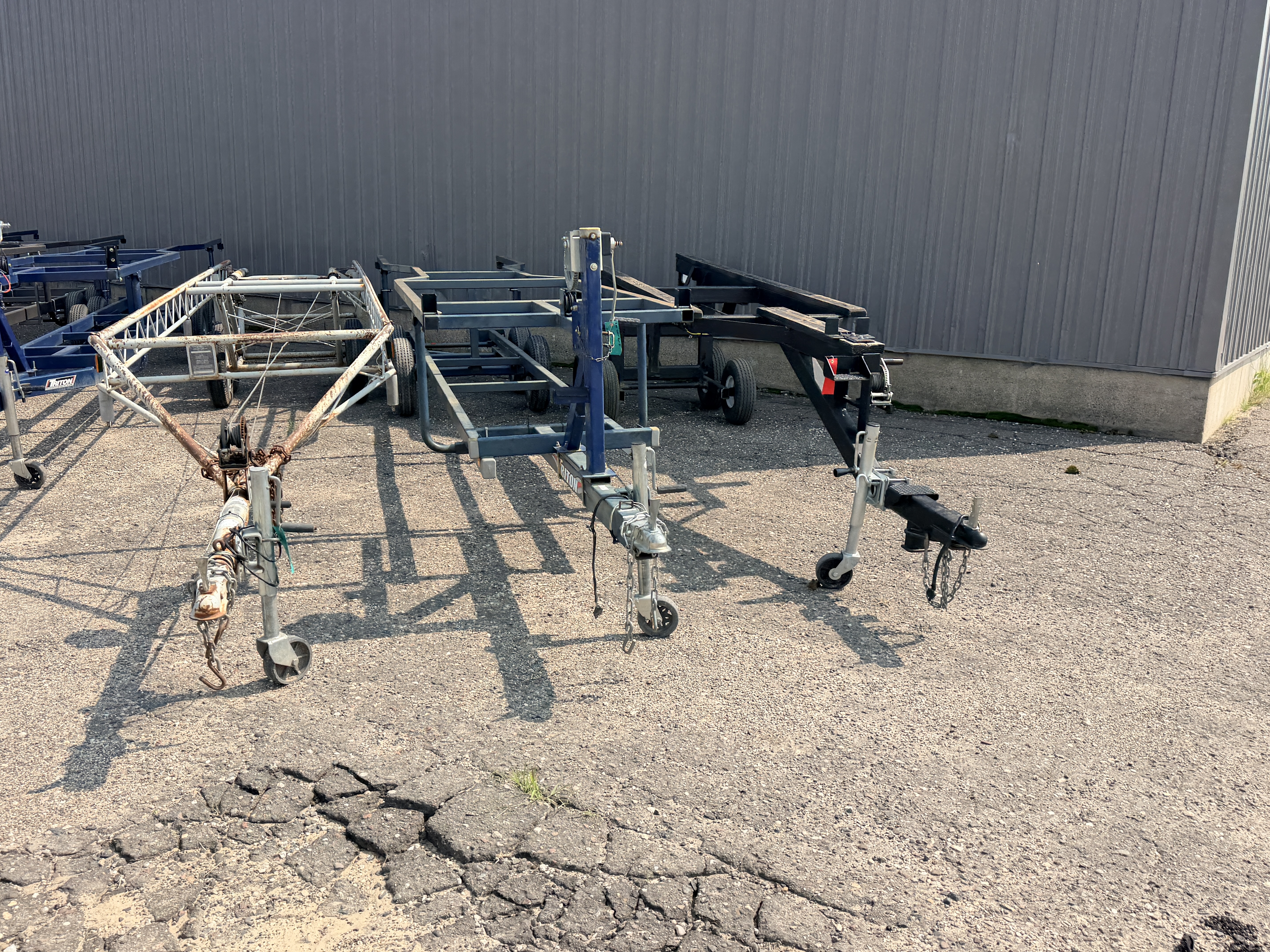 Used USED PONTOON TRAILERS