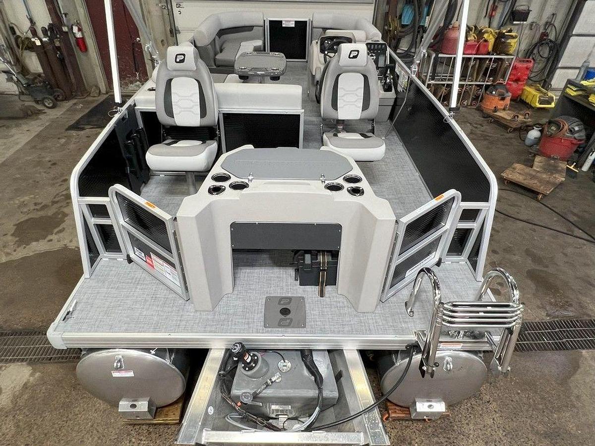 2025 Princecraft 21 Sportfisher 2RS Pontoon & Mercury 4-Stroke EFI