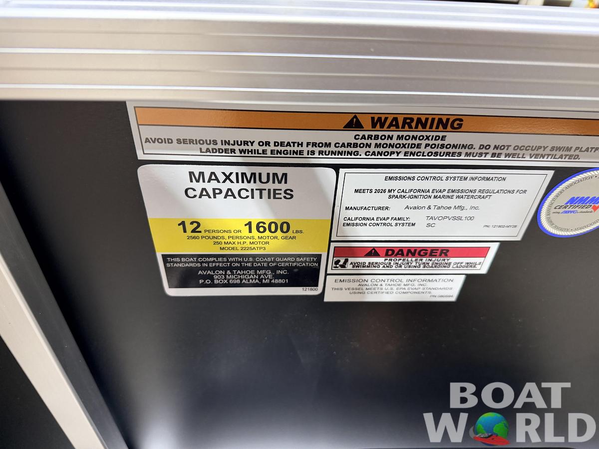 2026 Tahoe Sport 2385 VRB Swingback Tritoon $47995