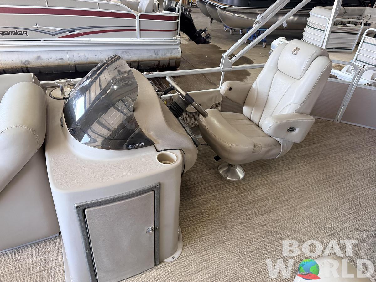 Used 2007 Premier 210 Legend
