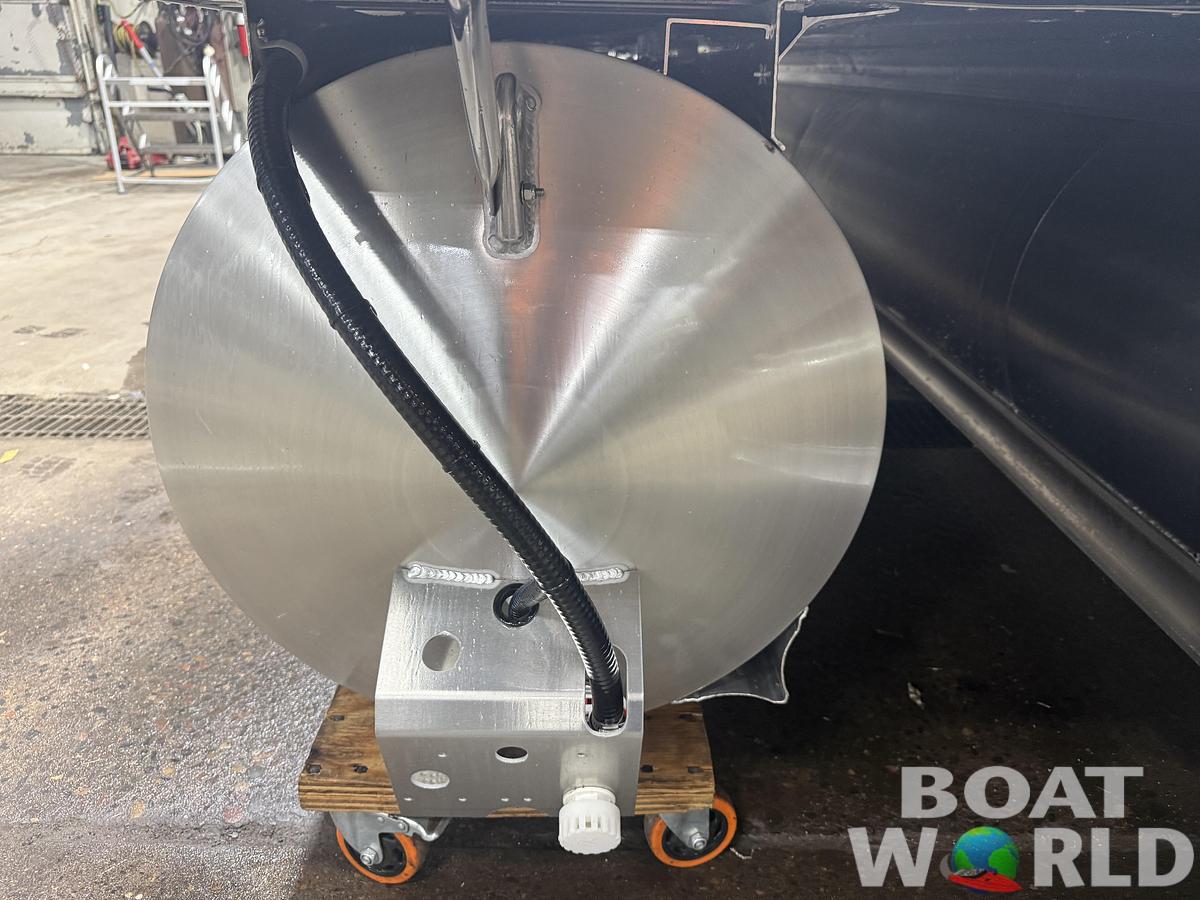 2026 Tahoe Pontoons Sport 2385 Rear Fish Tritoon