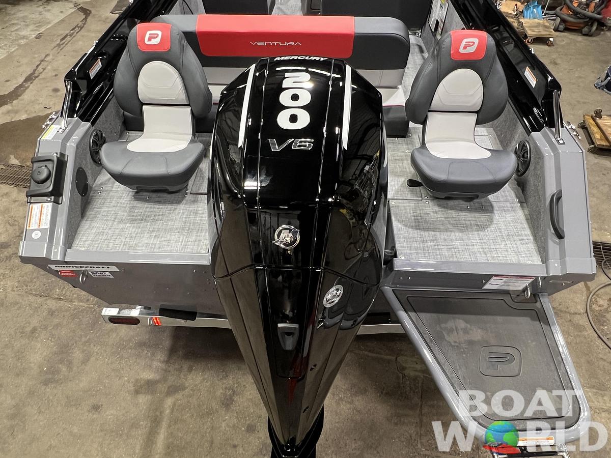 2026 Princecraft Ventura 230 WRL Swingback Deckboat