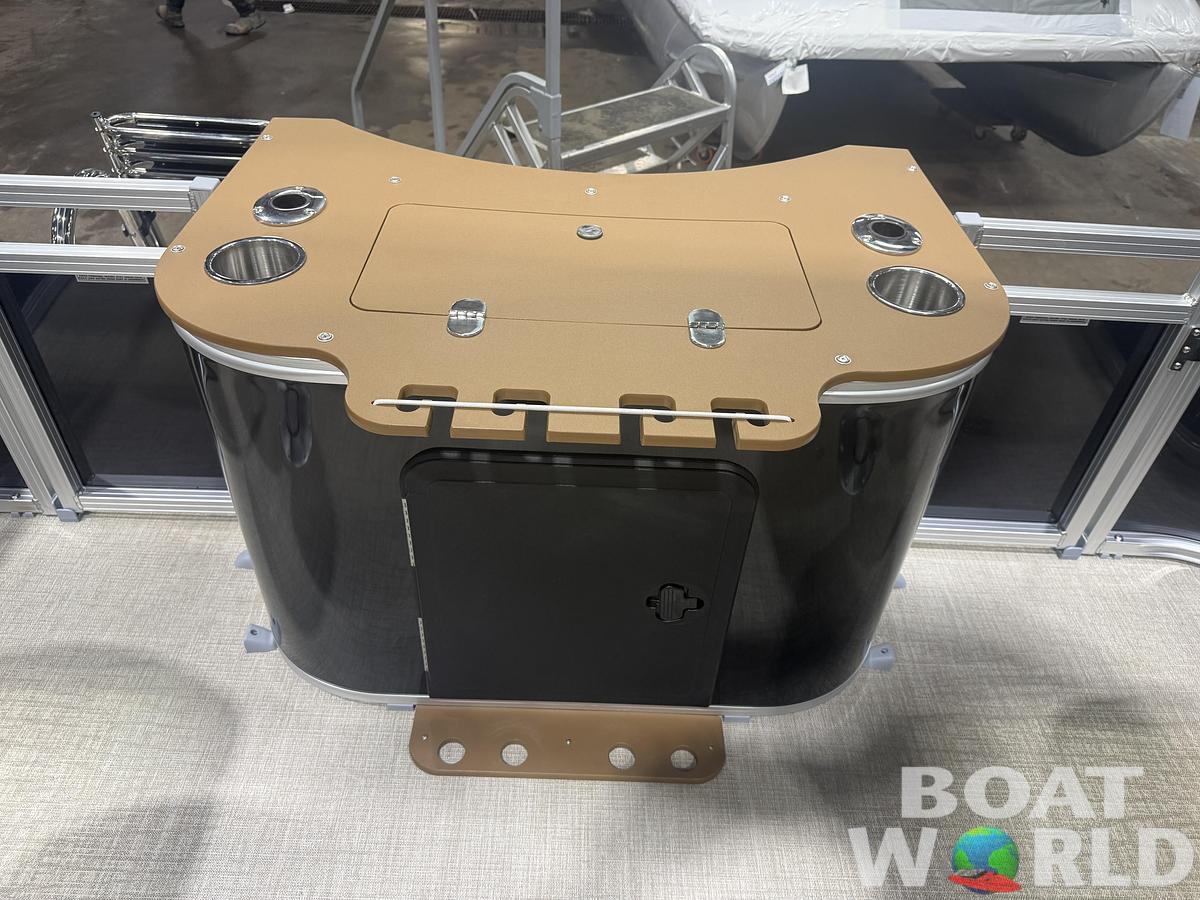 2026 Tahoe Pontoons Sport 2185 Rear Fish 