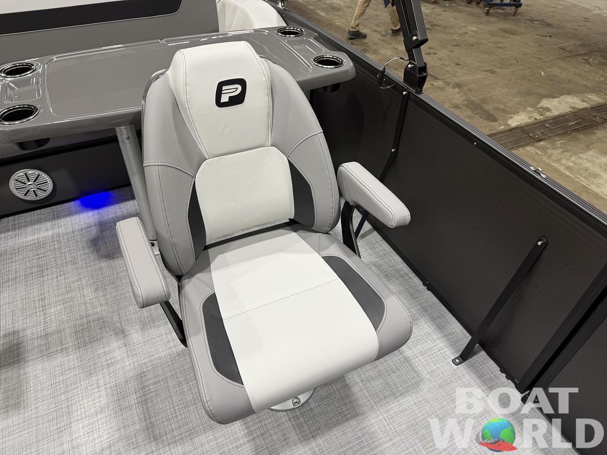 2026 Princecraft Vectra 23 RL SS Swingback Pontoon 