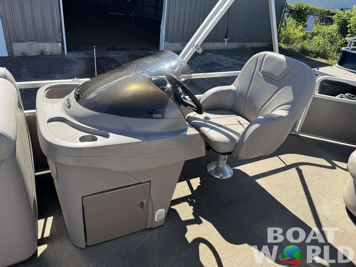 Used 2010 Premier SunSation 200 Pontoon